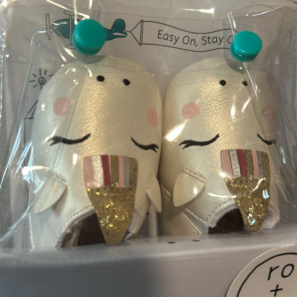 Ro + Me by ROBEEZ Infant Soft Sole Shoes Size 0-6 Months Unicorn